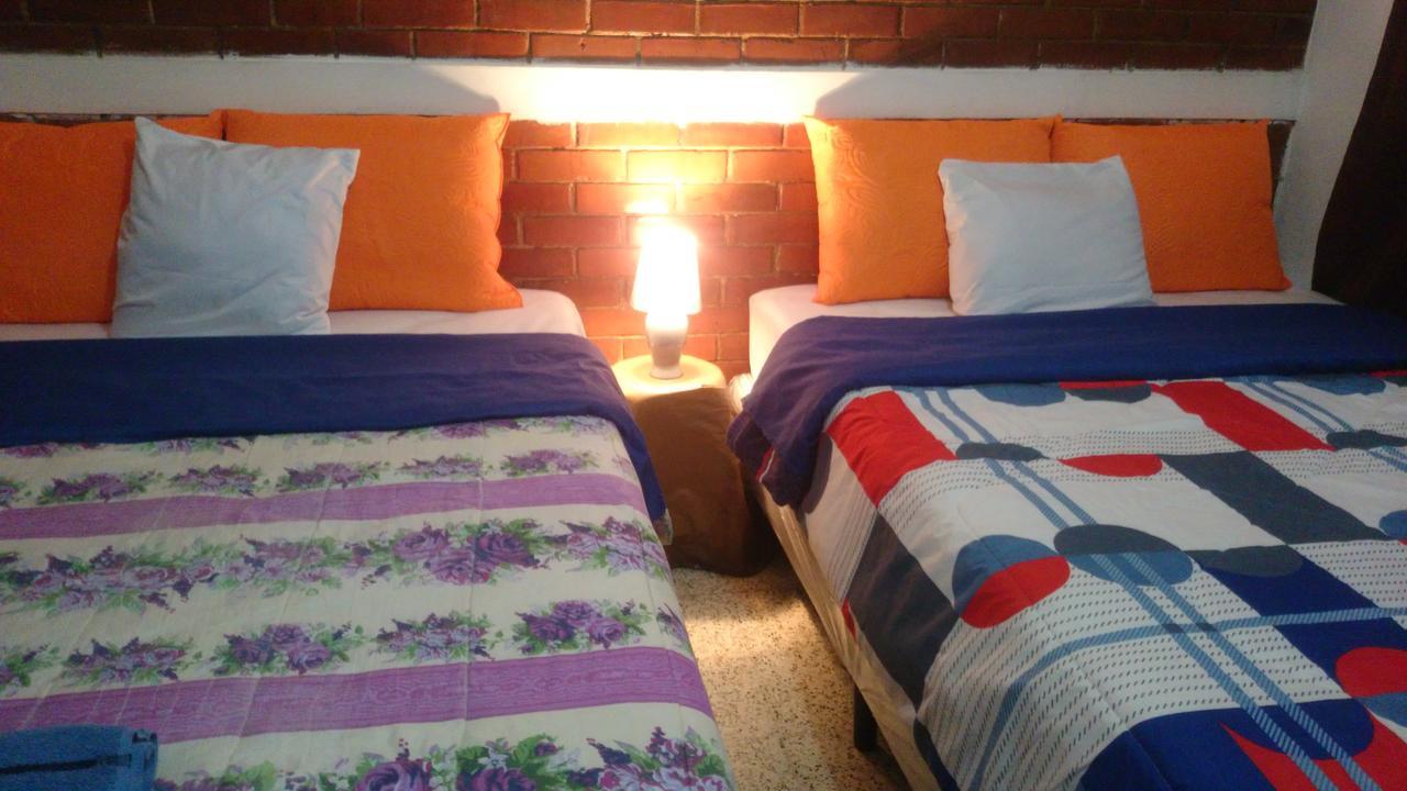 Hotel Colonial Maya Ville de Guatemala Extérieur photo